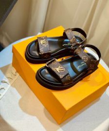 Picture of Louis Vuitton Shoes Women _SKUfw135976584fw